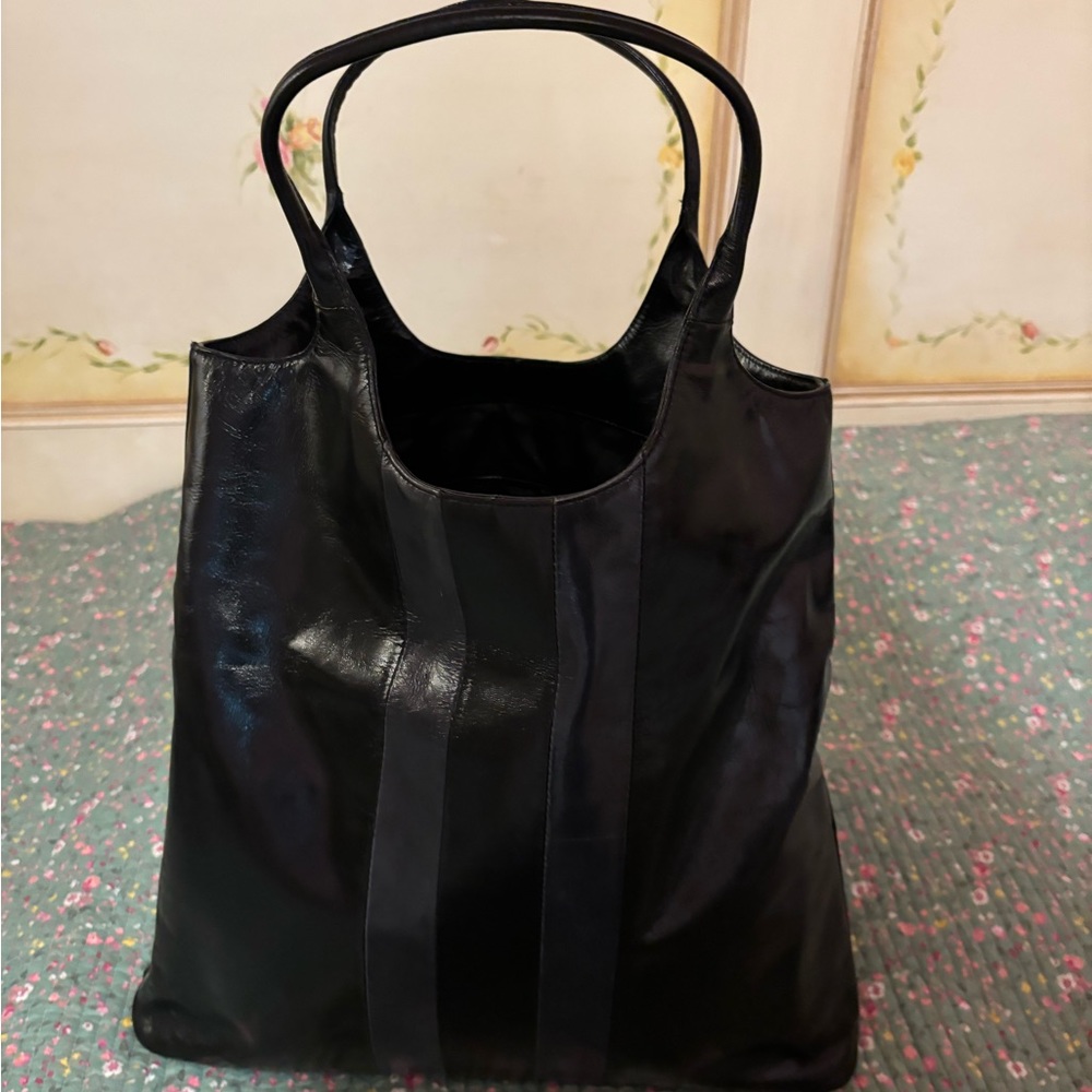 Black Kenneth Cole Shoulder Bag